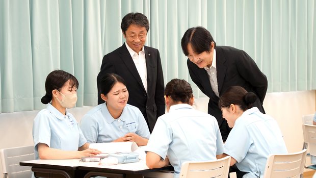 総裁 秋篠宮皇嗣殿下が済生会川口看護専門学校・済生会川口乳児院をご訪問